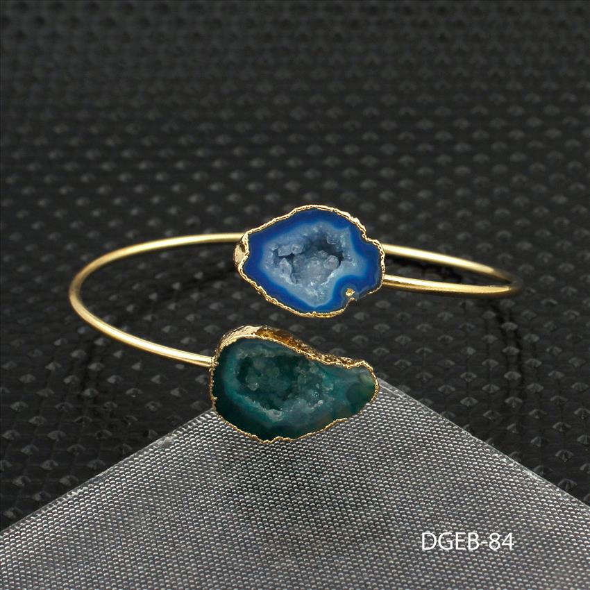 Geode Cuff Bangle, Natural Geode Druzy Gemstone, Gold Plated Bracelet, Adjustable Bracelet, Gemstone Bangle Jewelry (DGEB-82)
